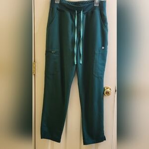 Figs Womens Technical Collection Scrub Pants. Size L